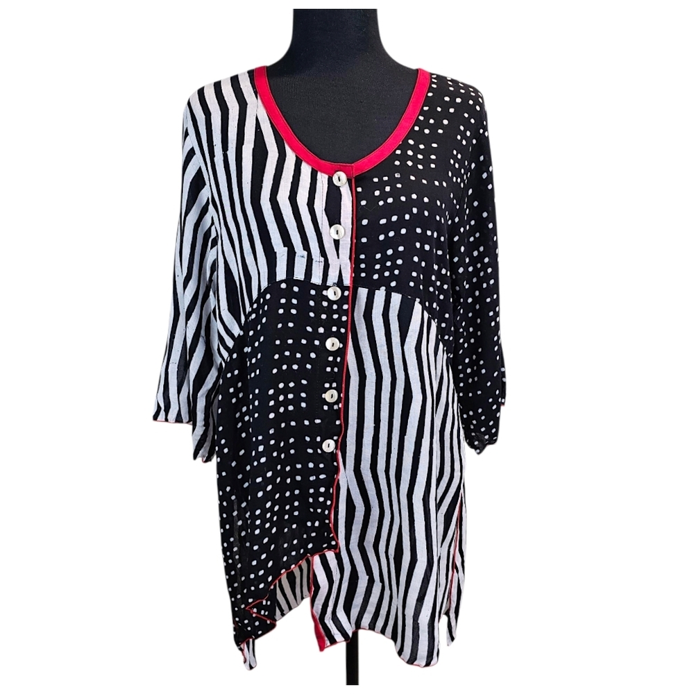 Iguana Asymmetrical Mixed Print Button Front Tunic Top Rayon Small Artsy Relaxed